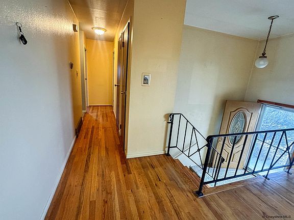 3rd image of 1200 W Jefferson Rd