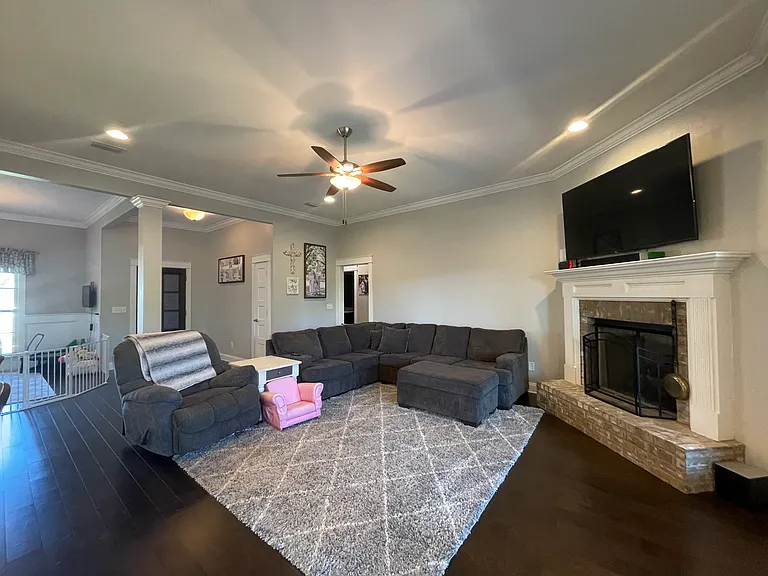 27035 Allenbrook Ct — Photo 3