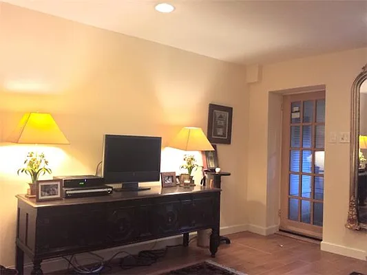 Rented by Maz Group NY | media 1