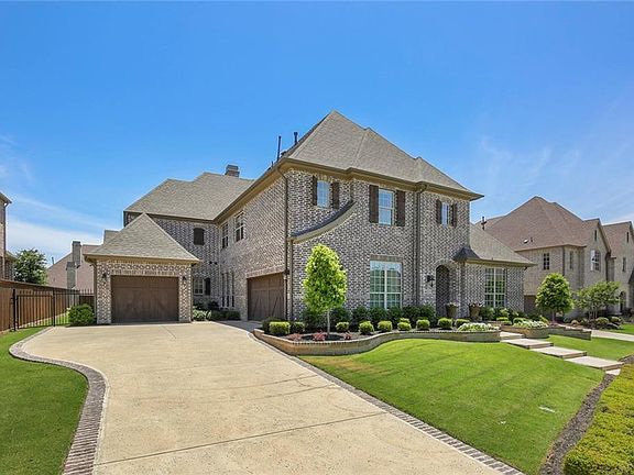 2nd image of 4031 Whispering Woods Ln