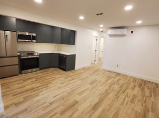 72-31 61st St #1, Ridgewood, NY 11385