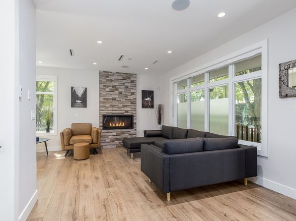 4 bedroom rental in Vancouver — photo 3