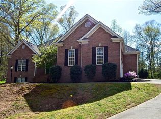 201 Clover Mill Dr, Jefferson, GA 30549