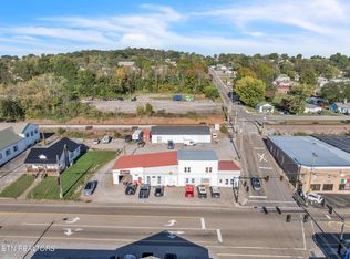 900 Mulberry St, Loudon, TN 37774
