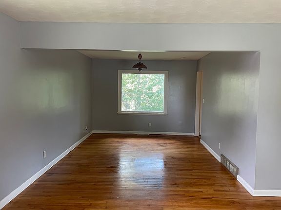 Living Room towards dinette