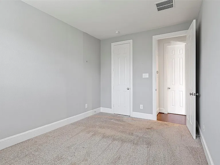 5919 Solara Ledge Ln — Photo 19