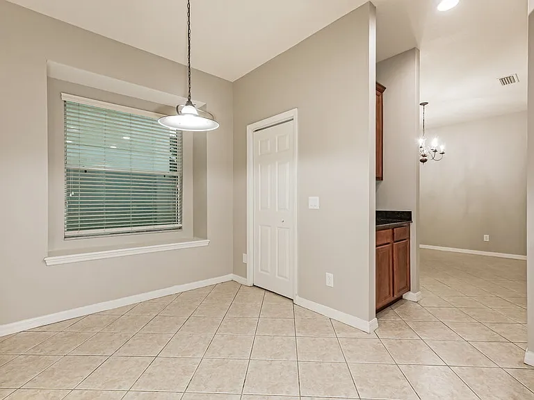 427 Dunaway Dr — Photo 11