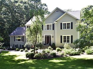 71 Grist Mill Rd, Monroe, CT 06468