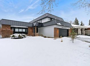 12215 E Lake Erie Way SE, Calgary, AB T2J 2L9