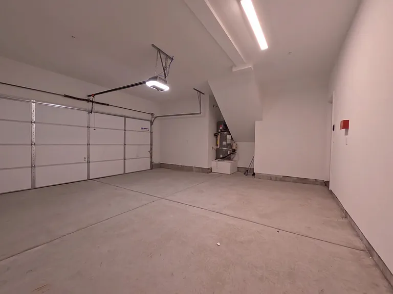 2716 Amora Cir — Photo 14