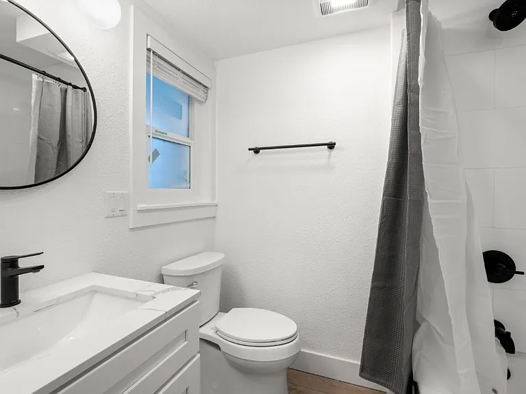 Bathroom Bathroom