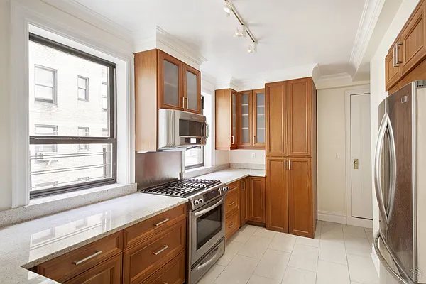 Rented by Halstead Real Estate | media 12