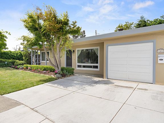 3rd image of 4008 Casanova Dr