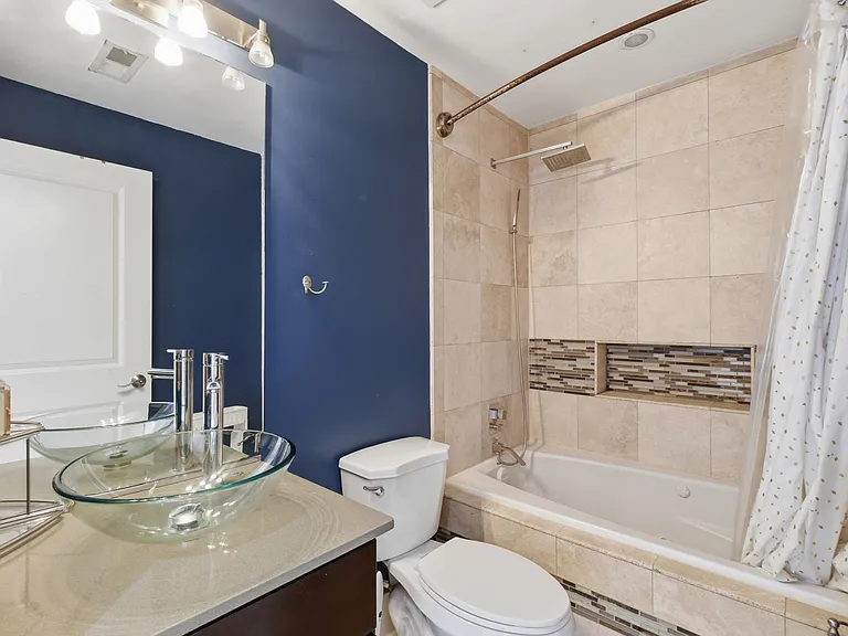2128 1st St NW #2 — Photo 19
