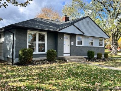 215 Pinewoods Ave, Tonawanda, NY, 14150