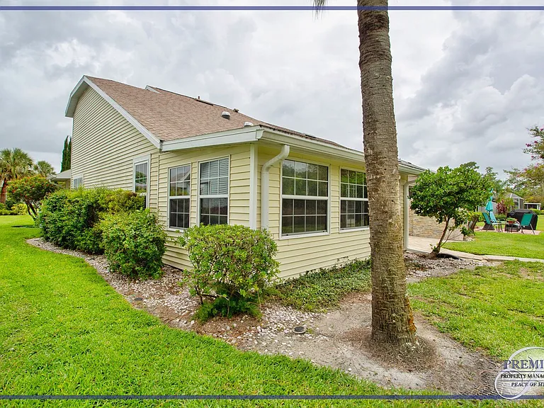 1351 Monarch Cir — Photo 31