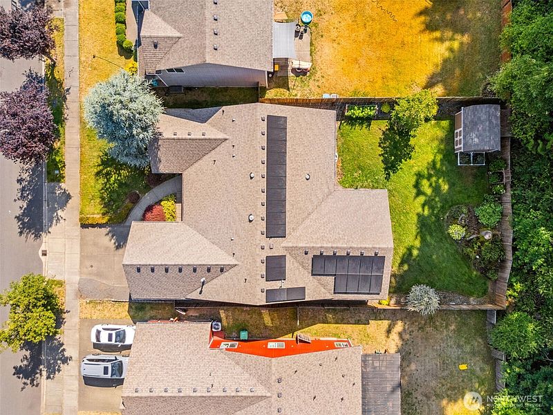 3rd image of 4105 61st Ct. Street