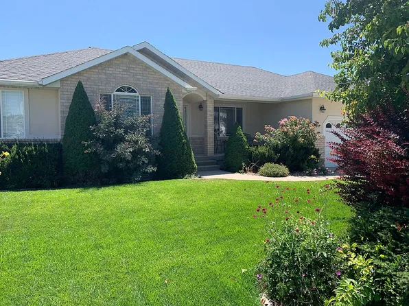 562 Aspen Cir, Preston, ID 83263