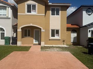 16271 SW 97th St, Miami, FL 33196