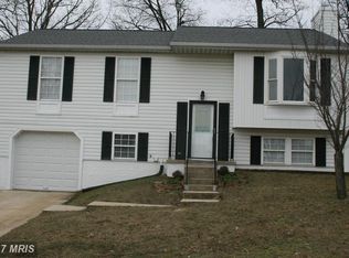 7949 Innkeeper Dr, Severn, MD 21144