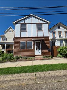 115 Hoeveler St, Springdale, PA, 15144