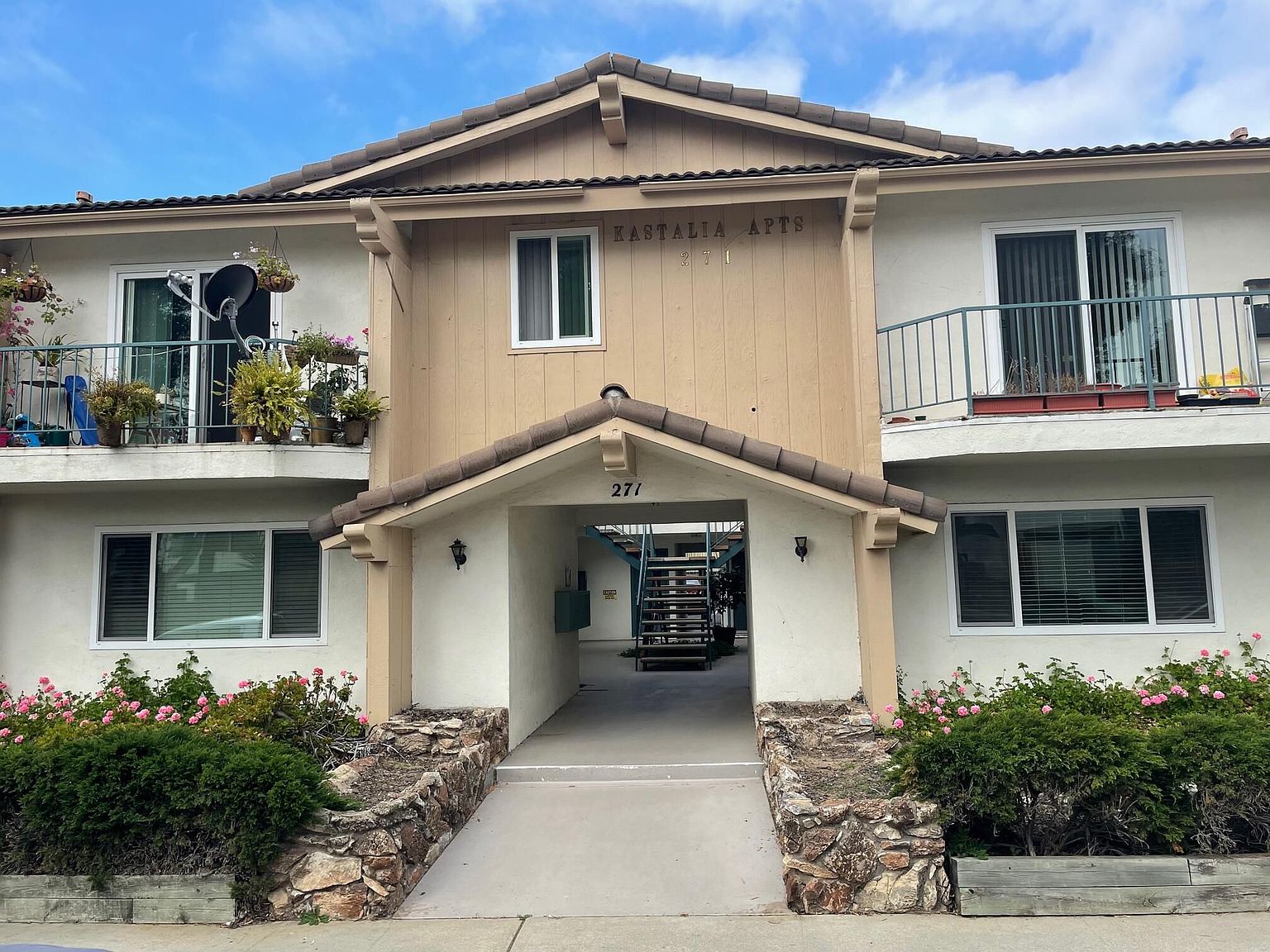 271 Ellwood Beach Dr APT 12, Goleta, CA 93117 Zillow