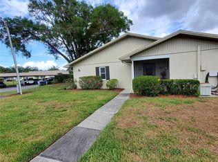 1905 Canterbury Ln #E9, Sun City Center, FL 33573