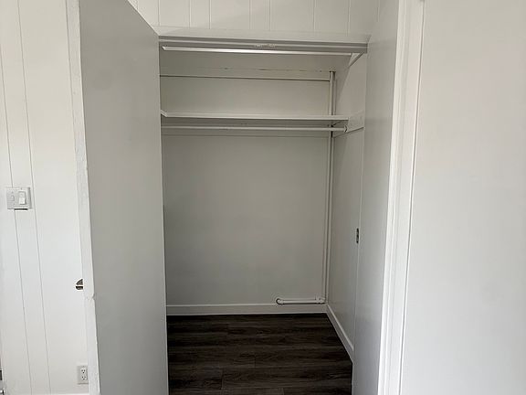 5th image of 5402 E Beverly Blvd #1