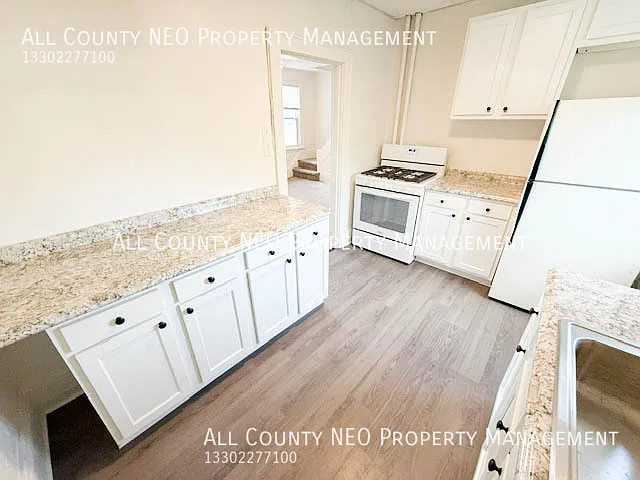 176 Hillman Rd #3 — Photo 2