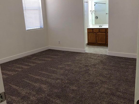 4th image of 8910 E Crescent Ave
