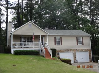 4993 Hunters Cove Dr, Acworth, GA 30101