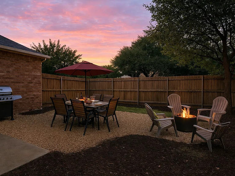 8205 Steamers Ln — Photo 3