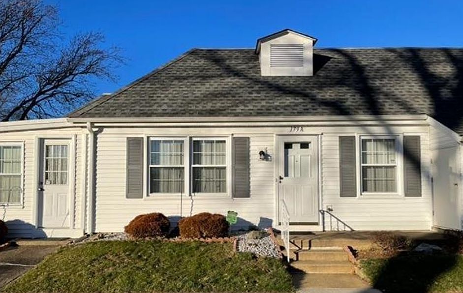 1st image of 179 Rossmoor Dr #A