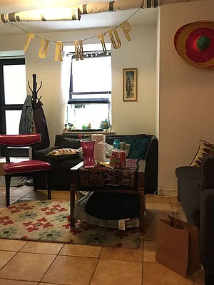 Rented by Meraki Realty LLC | media 27