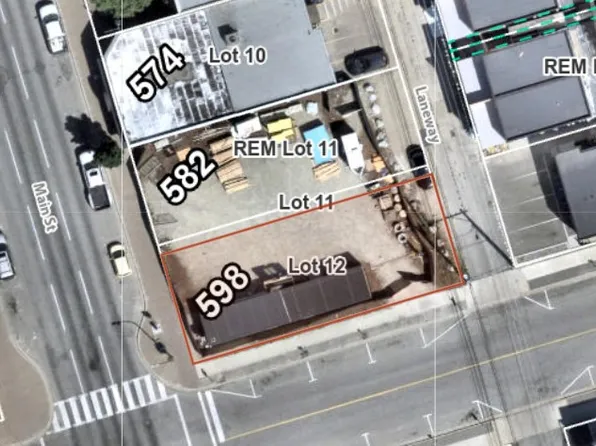 598 Main St, Penticton, BC V2A 5C7