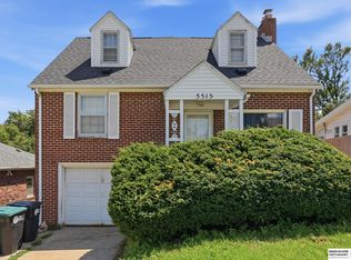 5515 Pierce St, Omaha, NE 68106