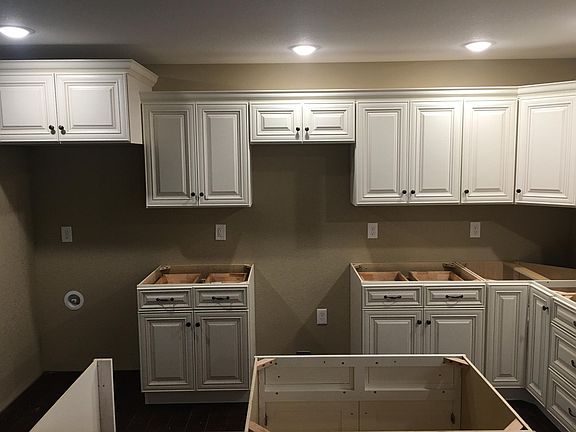 3rd image of 121 Camelot Ln Lot 89