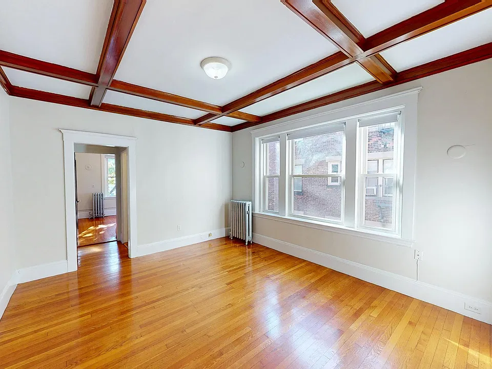 1376 Commonwealth Ave #211