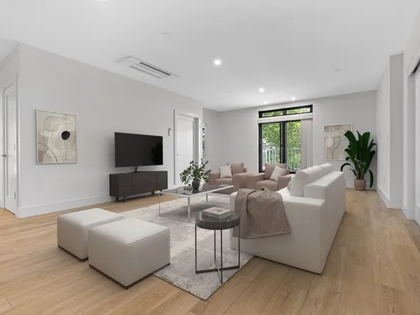 1948-1950 Washington St #3E, Boston, MA 02118