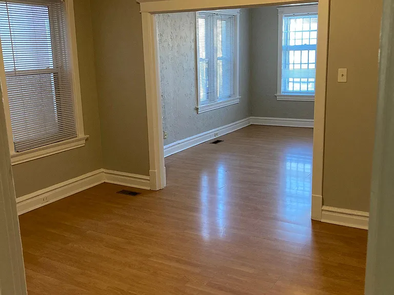 6328 Cates Ave — Photo 6