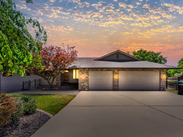 3245 E Boulder Heights Dr, Boise, ID 83712