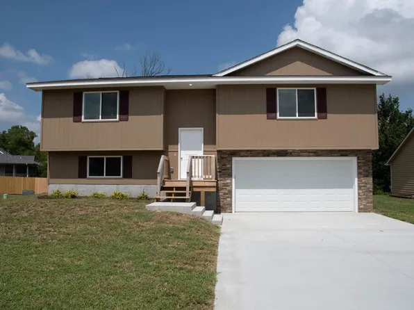 122 McCartney Ln, Neodesha, KS 66757