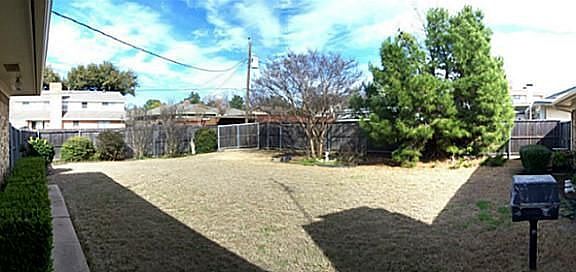 2nd image of 3619 Janlyn Ln