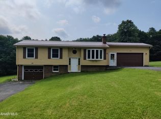 429 Brazil Ln, Mineral Pt, PA 15909