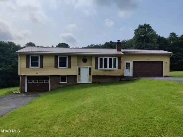 429 Brazil Ln, Mineral Pt, PA 15909