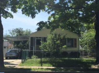 321 Edgewood Ave, Delanco, NJ 08075