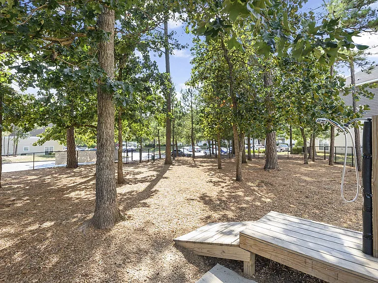 Camden Reunion Park — Photo 32