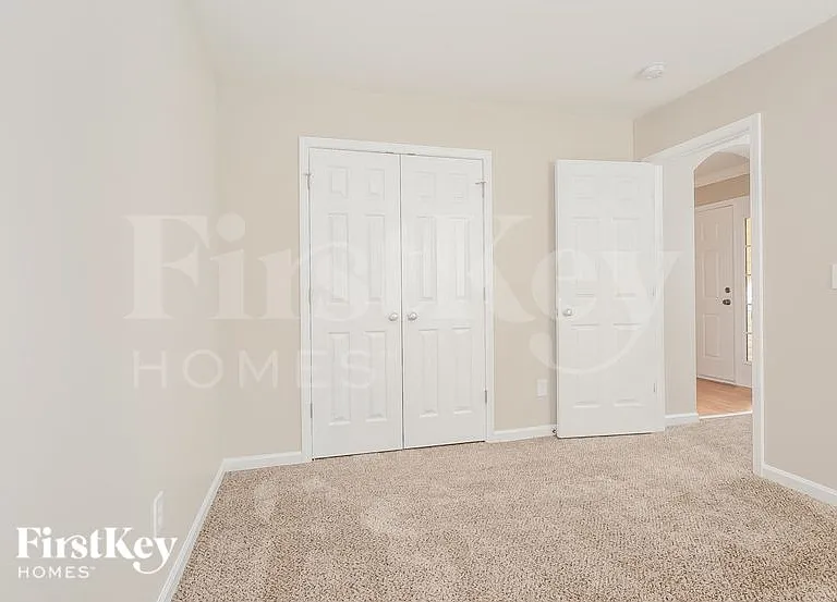 6226 Glen Way Dr — Photo 11