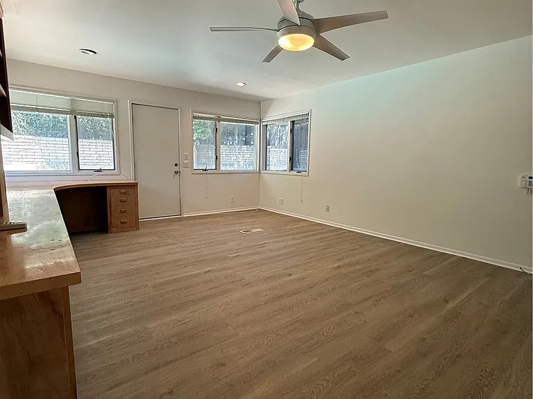 17 Andrea Ln — Photo 17