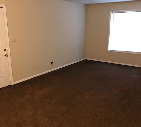 4th image of 2902 18th Ave APT 18